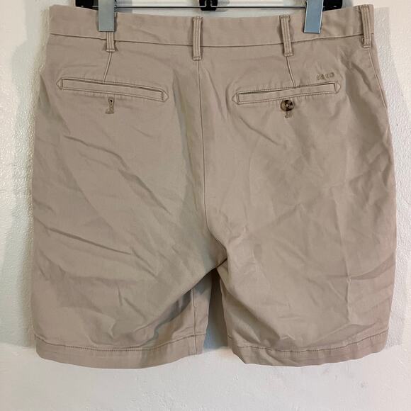 Izod Tan Chino Shorts Saltwater Stretch Men's 34 - Picture 3 of 4